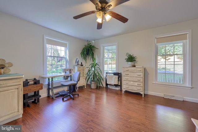 339 CHURCHTOWN RD, Narvon, PA 17555