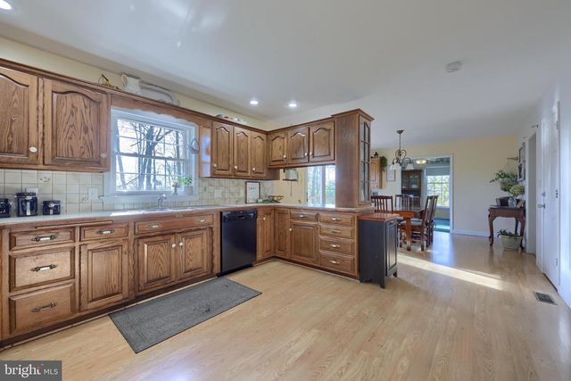 339 CHURCHTOWN RD, Narvon, PA 17555