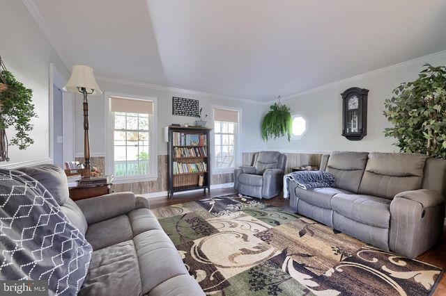 339 CHURCHTOWN RD, Narvon, PA 17555