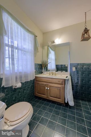 339 CHURCHTOWN RD, Narvon, PA 17555