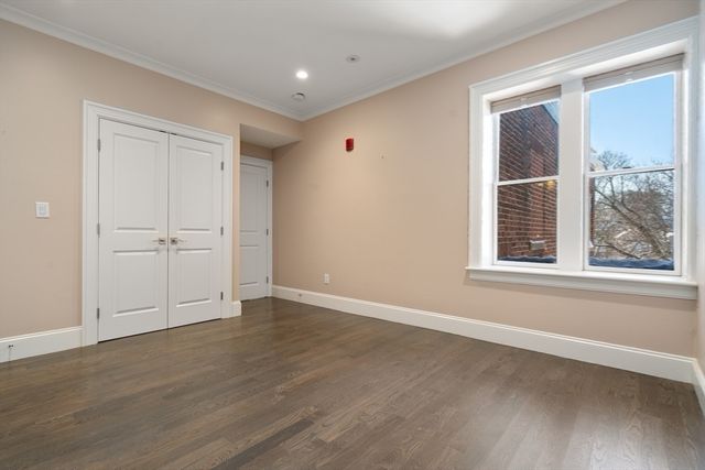 1517 Beacon 4, Brookline, MA 02445