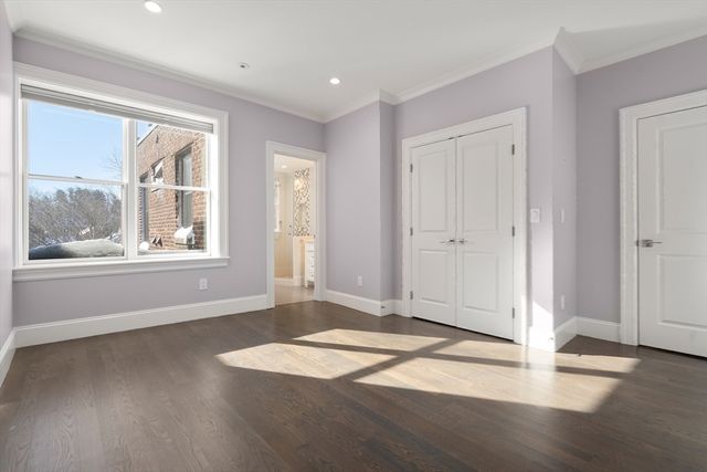 1517 Beacon 4, Brookline, MA 02445