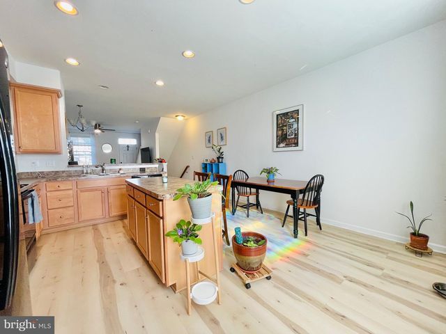 127 STREAMVIEW DR, Fredericksburg, VA 22405