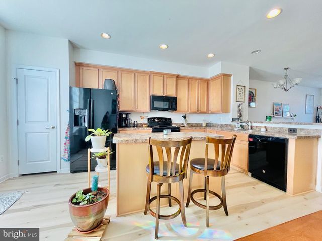 127 STREAMVIEW DR, Fredericksburg, VA 22405