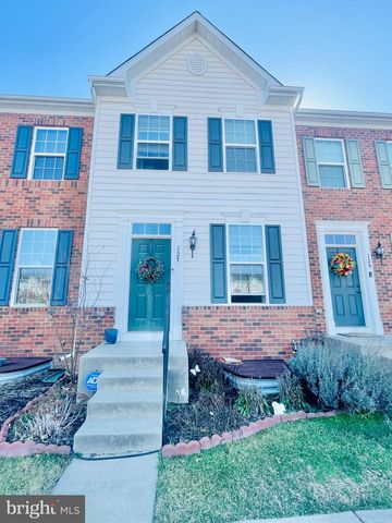 127 STREAMVIEW DR, Fredericksburg, VA 22405