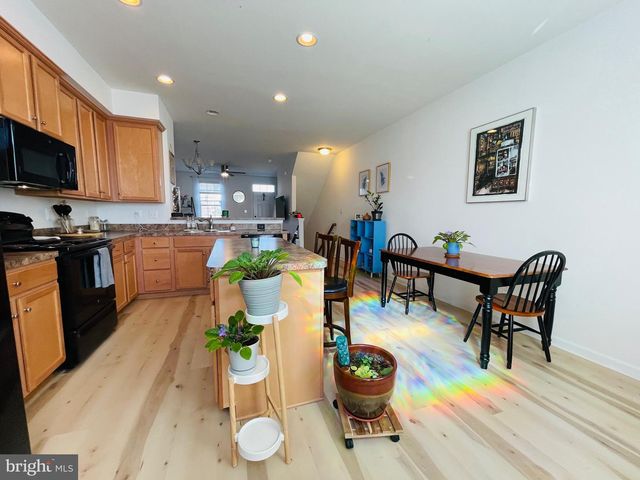 127 STREAMVIEW DR, Fredericksburg, VA 22405