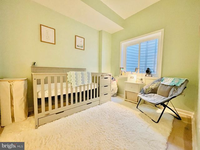 127 STREAMVIEW DR, Fredericksburg, VA 22405