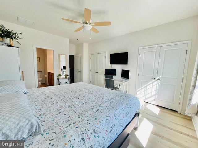 127 STREAMVIEW DR, Fredericksburg, VA 22405