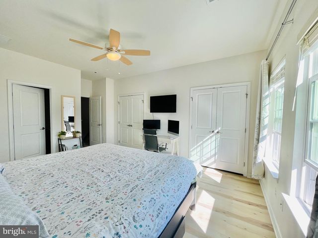 127 STREAMVIEW DR, Fredericksburg, VA 22405