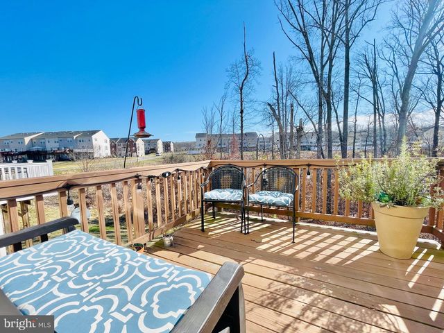 127 STREAMVIEW DR, Fredericksburg, VA 22405