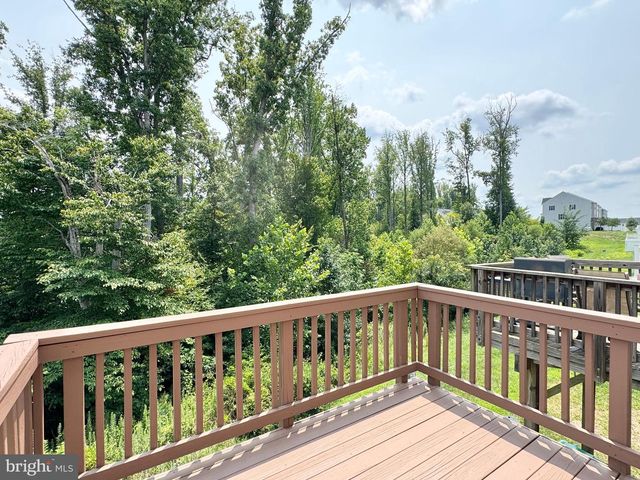 127 STREAMVIEW DR, Fredericksburg, VA 22405