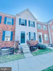 127 STREAMVIEW DR, Fredericksburg, VA 22405
