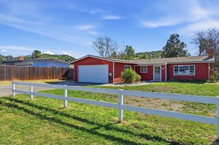 325 Aspero Court, Escondido, CA 92026