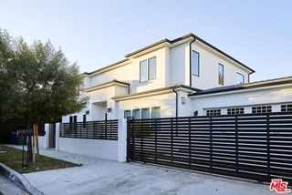 18911 HATTERAS Street, Tarzana (los Angeles), CA 91356