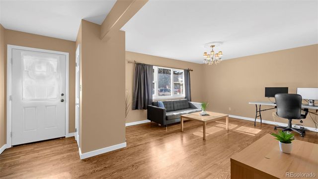 914 Hoorne Avenue, Colorado Springs, CO 80907