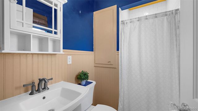 914 Hoorne Avenue, Colorado Springs, CO 80907