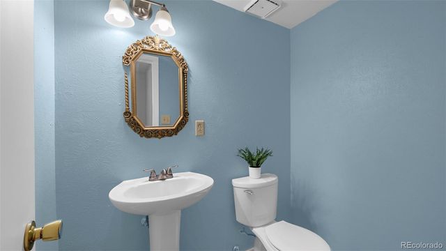 914 Hoorne Avenue, Colorado Springs, CO 80907