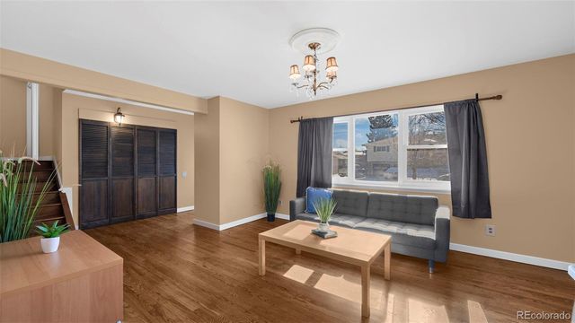 914 Hoorne Avenue, Colorado Springs, CO 80907