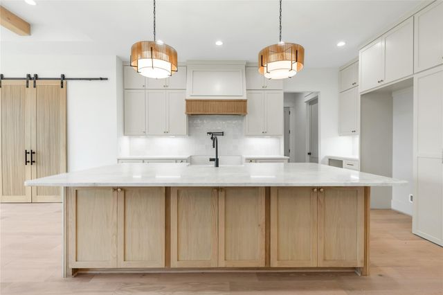 10370 Pecan Grove CT, Chappell Hill, TX 77426