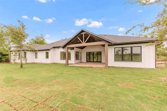 10370 Pecan Grove CT, Chappell Hill, TX 77426
