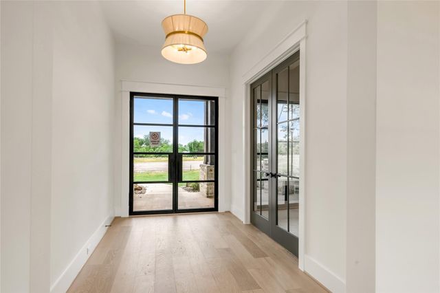 10370 Pecan Grove CT, Chappell Hill, TX 77426