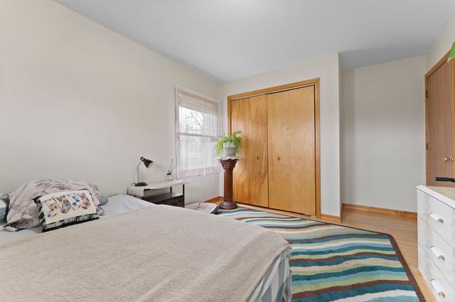 16W604 Crest Avenue, Bensenville, IL 60106