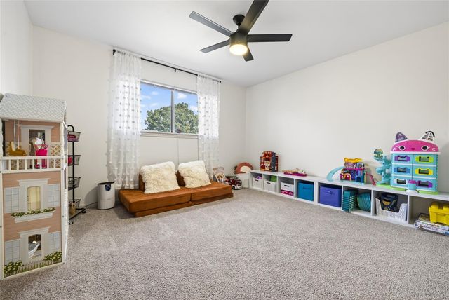 1910 Wagon Gap Trail, Houston, TX 77090