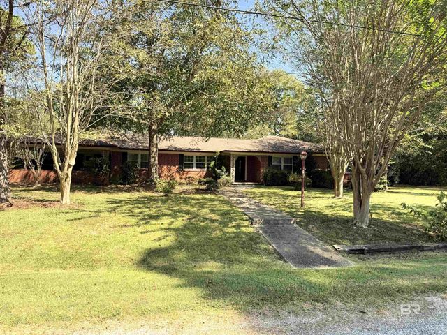 401 E Oak Street, Atmore, AL 36502