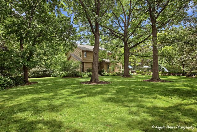 8919 Tahoe Lane, Spring Grove, IL 60081
