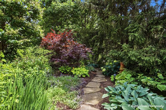8919 Tahoe Lane, Spring Grove, IL 60081