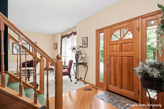 8919 Tahoe Lane, Spring Grove, IL 60081