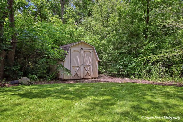 8919 Tahoe Lane, Spring Grove, IL 60081