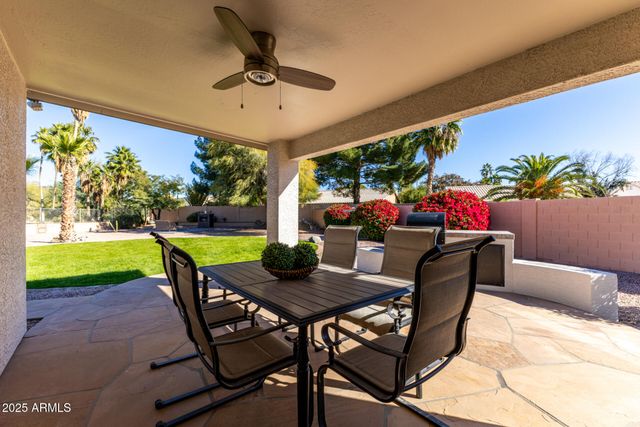 6152 W BLACKHAWK Drive, Glendale, AZ 85308