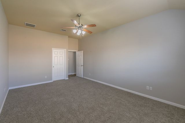 322 Highland Creek Drive, Wylie, TX 75098