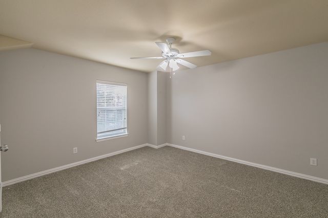 322 Highland Creek Drive, Wylie, TX 75098