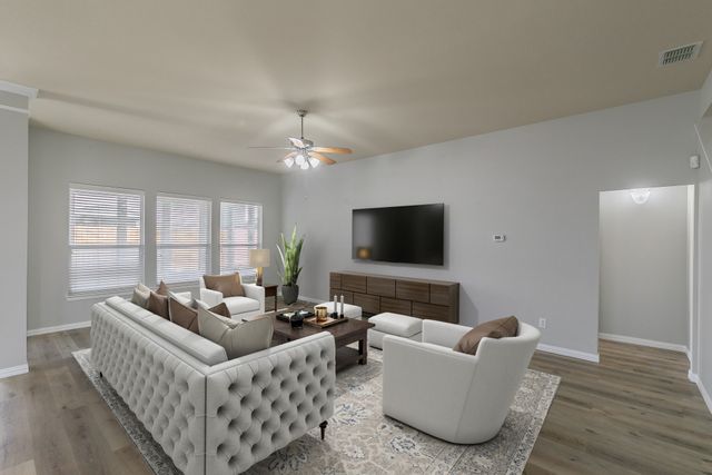 322 Highland Creek Drive, Wylie, TX 75098