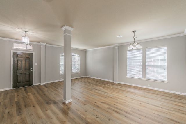 322 Highland Creek Drive, Wylie, TX 75098