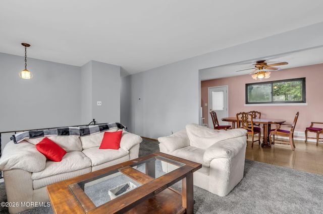 47 Darien Road, Howell, NJ 07731