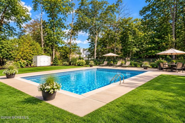 47 Darien Road, Howell, NJ 07731