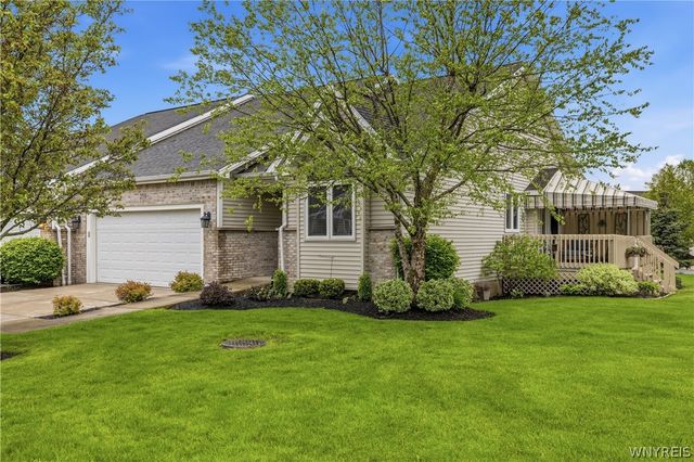 259 White Oak Terrace, Grand Island, NY 14072