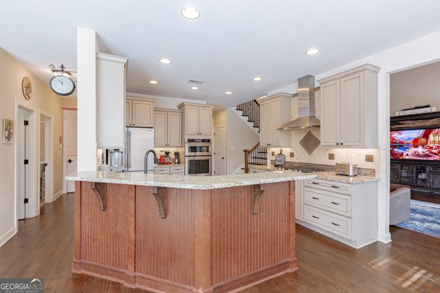 12 Race Point Way, Sharpsburg, GA 30277