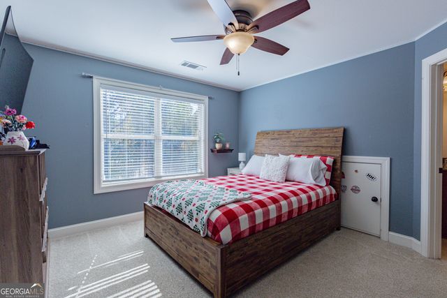 12 Race Point Way, Sharpsburg, GA 30277