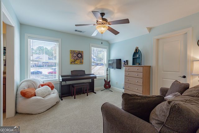 12 Race Point Way, Sharpsburg, GA 30277