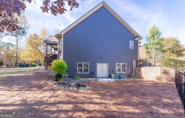 12 Race Point Way, Sharpsburg, GA 30277