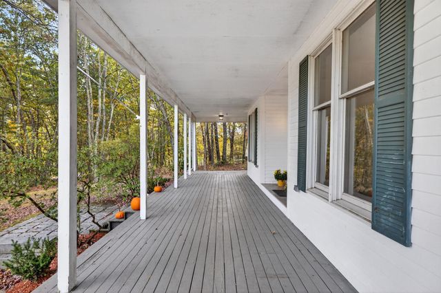 80 Peaslee Road, Merrimack, NH 03054