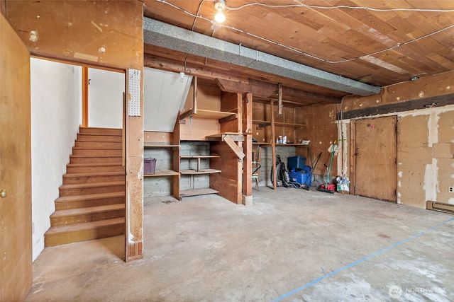 8403 S 120th St, Seattle, WA 98178