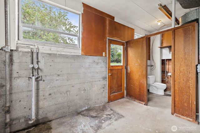 8403 S 120th St, Seattle, WA 98178