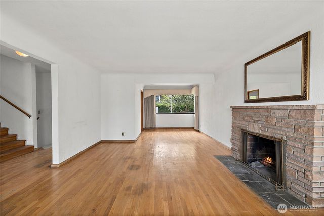 8403 S 120th St, Seattle, WA 98178