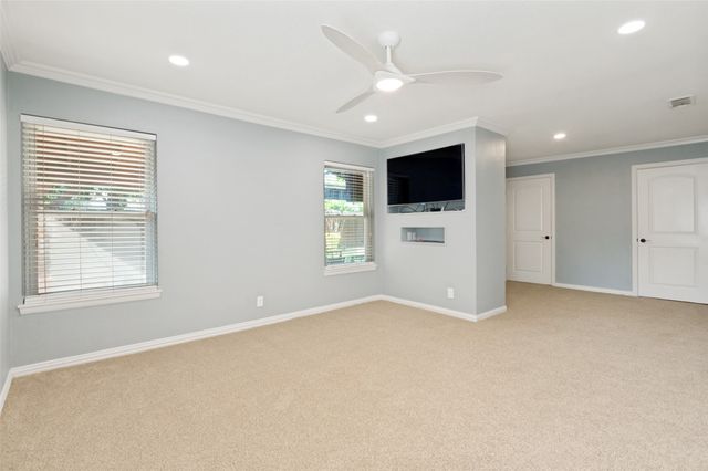 5820 Forest Lane, Dallas, TX 75230