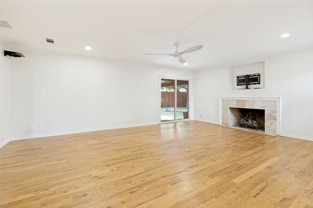 5820 Forest Lane, Dallas, TX 75230